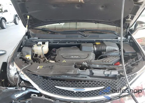 2018 Chrysler Pacifica Lx z USA, uszkodzony, nr VIN 2C4RC1CG2JR351416